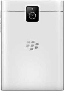 BlackBerry Passport - Weiß - 4G HSPA+, FD-LTE - 32GB - 11,40cm (4.5) - GSM - BlackBerry-Smartphone (PRD-59181-025) - Sonderposten