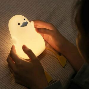 ILoveMilan Nachtlicht Little Duck Nachttischlampe Pat Light Smartphone-Halterung mit verzögerter Löschung Blau