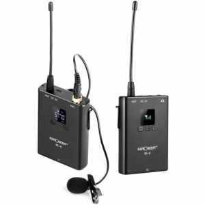 M-9 UHF Funkmikrofonsystem mit Sender Empfanger Revers Lavalier Mic 80M Effektive Reichweite fur DSLR Kameras Smartphones Interview Videoaufzeichnung