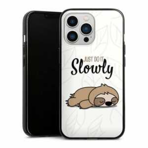 DeinDesign Handyhülle "Just Do It Slowly Sloth" Apple iPhone 13 Pro, Silikon Hülle, Bumper Case, Handy Schutzhülle, Smartphone Cover Tiere Faultier lazy sunday