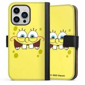 DeinDesign Handyhülle "Spongebob - Closeup" Apple iPhone 13 Pro, Hülle, Handy Flip Case, Wallet Cover, Handytasche Leder Spongebob Schwammkopf Offizielles Lizenzprodukt Kindheit