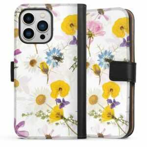 DeinDesign Handyhülle "Wildflower Wallpaper" Apple iPhone 13 Pro, Hülle, Handy Flip Case, Wallet Cover, Handytasche Leder Blumen Natur Utart