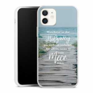 DeinDesign Handyhülle "Strand Motivation Spruch Holzweg", Apple iPhone 12 Silikon Hülle Bumper Case Handy Schutzhülle